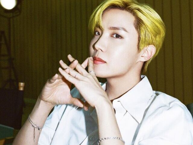J-HOPE/HOSEOK