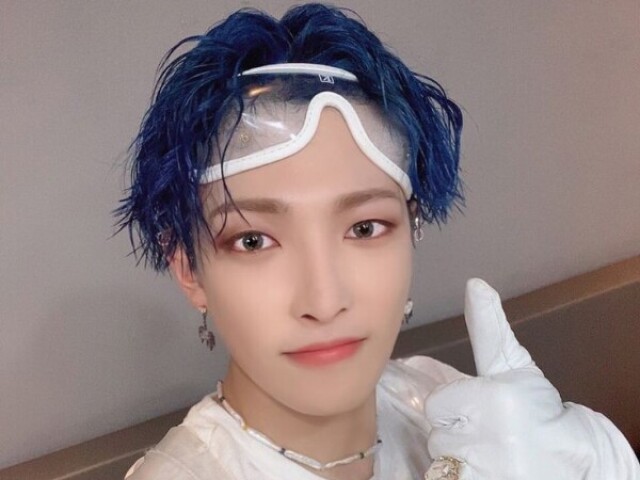 Hongjoong (Ateez)