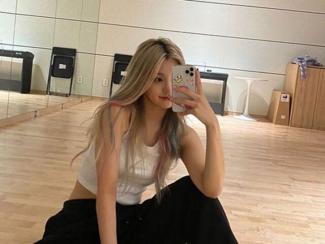 *・῾ ᵎ⌇ YEJI.