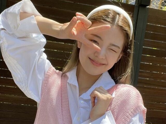 *・῾ ᵎ⌇ LIA