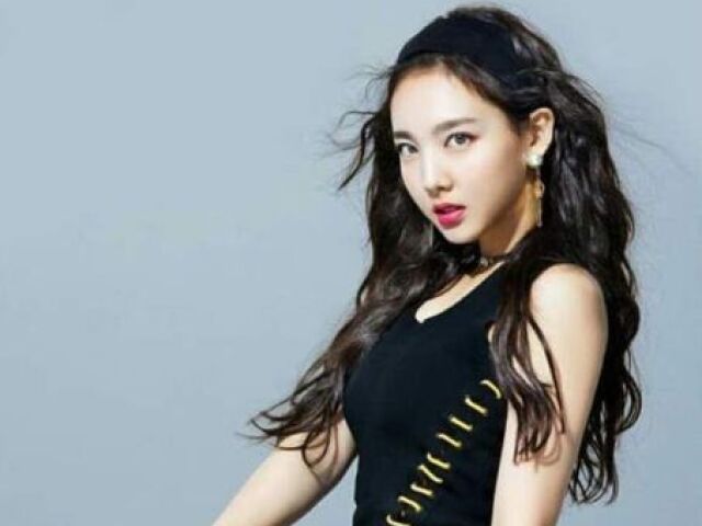 NAYEON