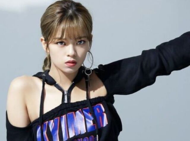 JEONGYEON