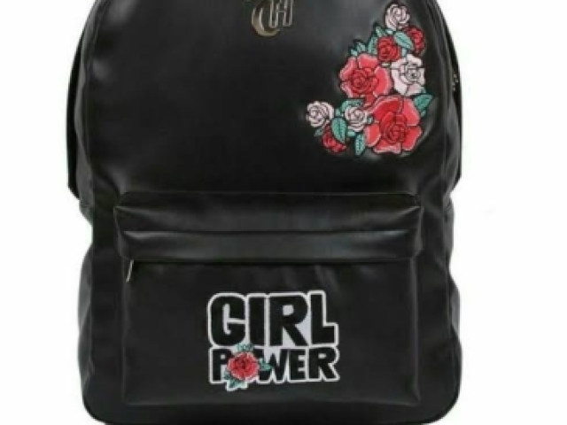Mandraka
(É uma mochila)