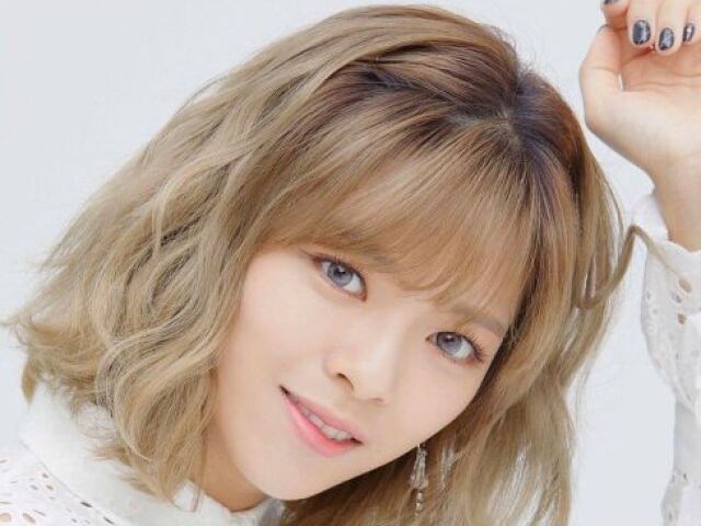 JEONGYEON