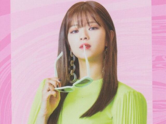 JEONGYEON