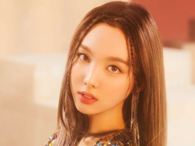 NAYEON