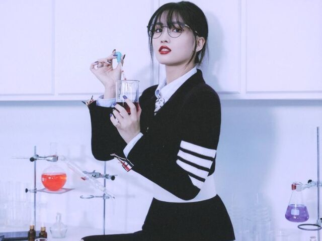 MOMO