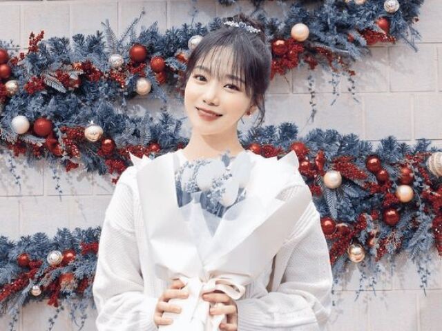~~~˚₊꒷🐾Iz*one🐾˚₊꒷~~~ ~~~˚₊꒷🐾Yuri🐾˚₊꒷~~~