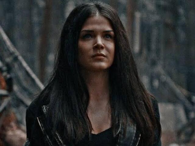 Octavia Blake ( The 100 )