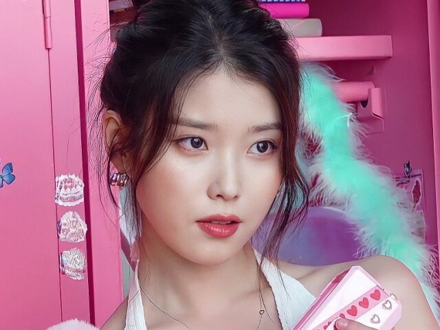UM DEBUT FOFO!