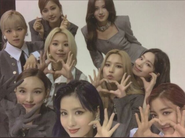 Você acompanha o twice, mas ainda não é once 🦋🦋🦋🦋