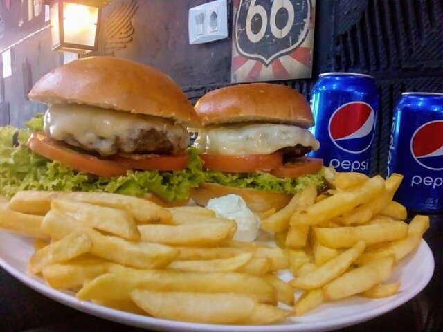 Hambúrguer
Para todos.
Ignorem as pepsis