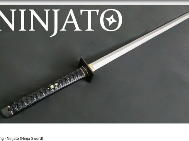 Ninjato
Totalmente reta