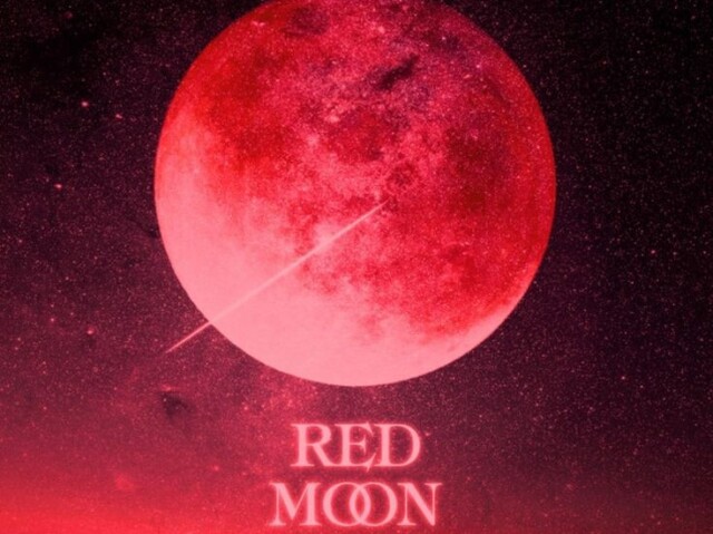 Red Moon.