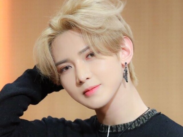 Kang Yeosang