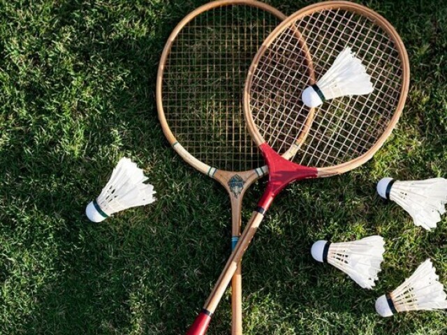 Badminton