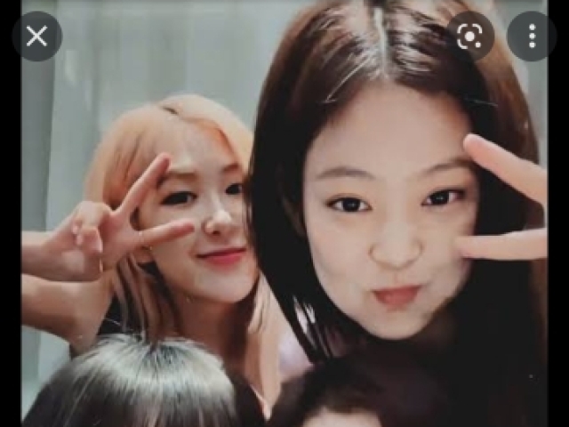 ROSÉ e JENIE