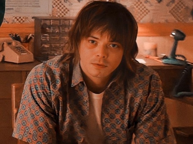 Jonathan Byers 😼