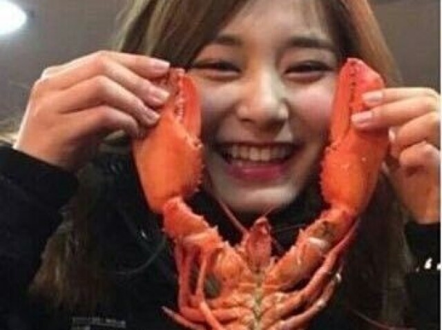 #🦞~꒰𝘛𝘻𝘶𝘺𝘶꒱˖♡