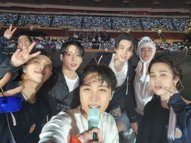 Quem você namoraria no BTS?