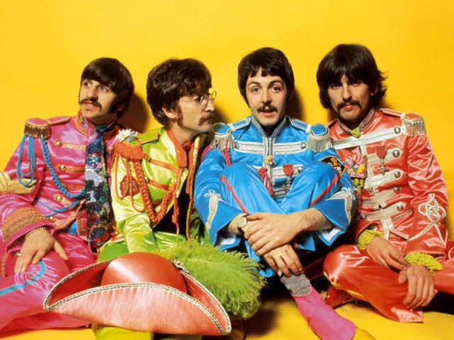 Com qual dos Beatles você se parece?