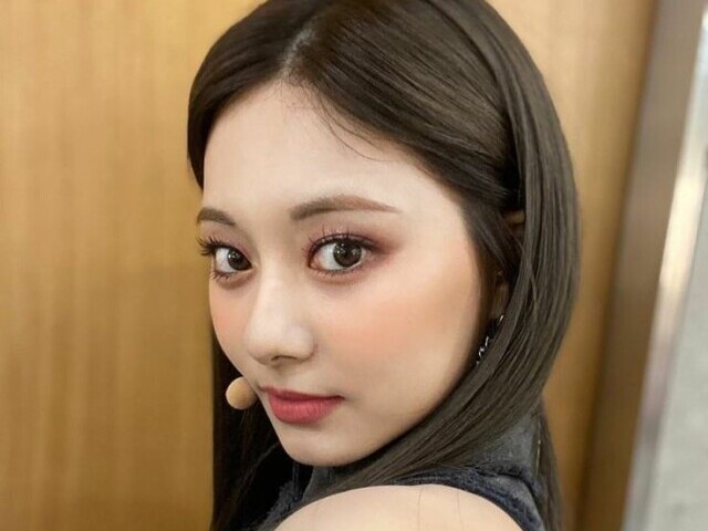 Tzuyu (Twice)