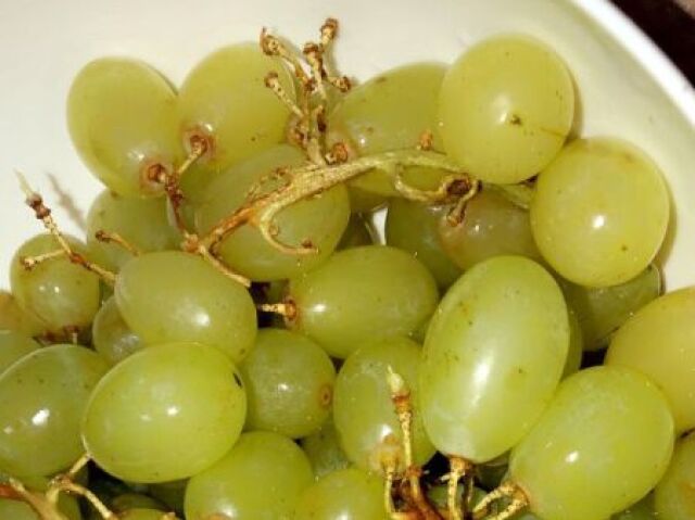 🍇