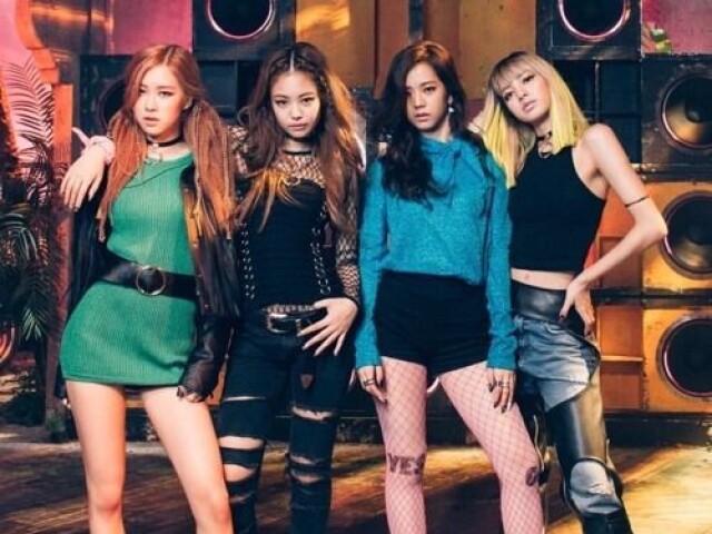 Blackpink- boombaya