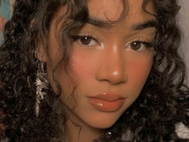 🦋🌙 beautiful to death 🥰