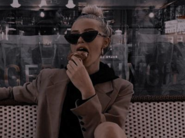 Rich Girl