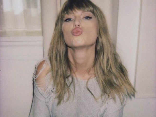 Você sabe o básico sobre Taylor Swift? Faça esse quiz e descubra✧*(◍•ᴗ•◍)✧*