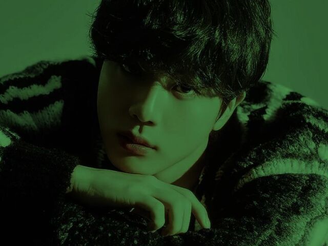 ใพ๐๐ฃ๐ข: Escolha uma mรบsica e ๐๐ก๐๐ข๐๐ฃ๐ a outra