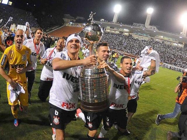 Quiz Corinthians - 10 anos da conquista da Libertadores!