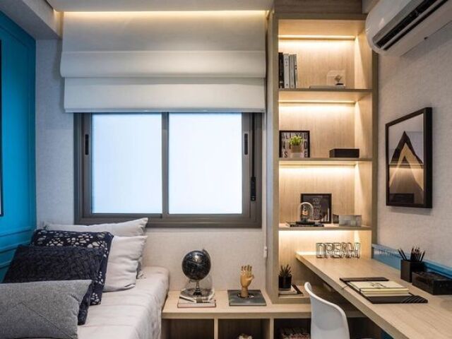 Um apartamento simples no meio da cidade
Caracteristicas:
- Não vai ter nenhum filho
- Vai ter um marido\esposa (se quiser)
- Vai ter faxineira todo dia
- Vai ter que trabalhar