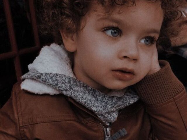 O nome do seu bebê é Theo