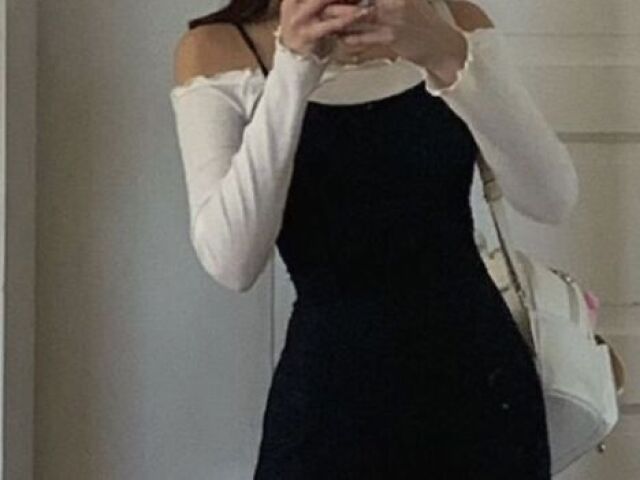 CROPPED , VESTIDO E BOTA ATÉ O JOEHO