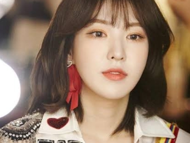 Wendy ( RED VELVET ).