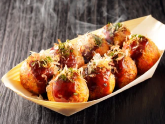 Takoyaki (tentáculo d polvo frito)