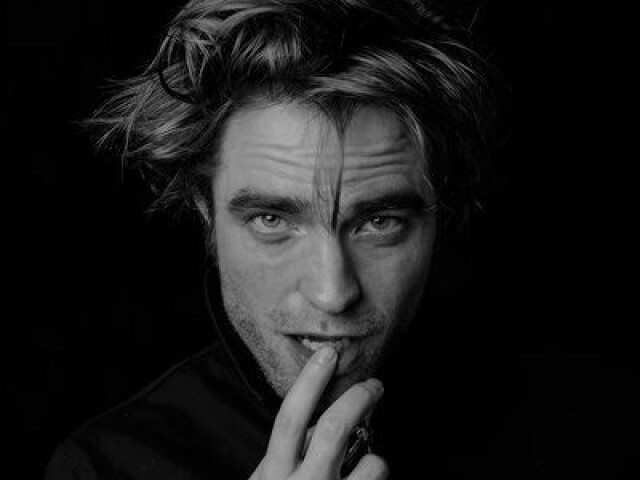 Robert Pattinson