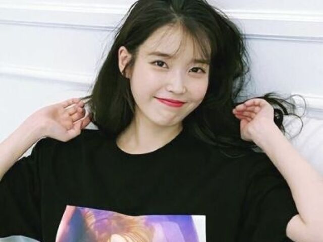 IU