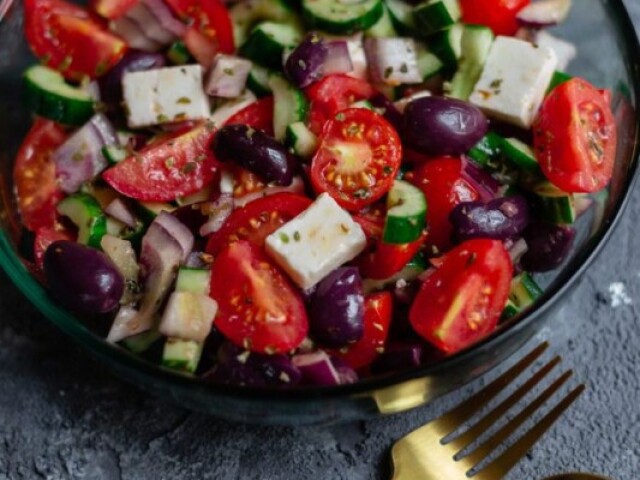 Salada pq eu tô de dieta