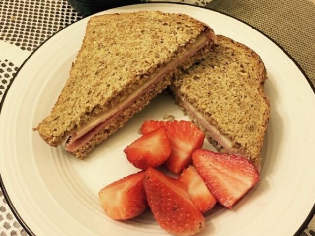 🥪🥪🍓