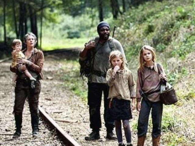 Tyreese, Carol, Mika, Lizzie, e Judith