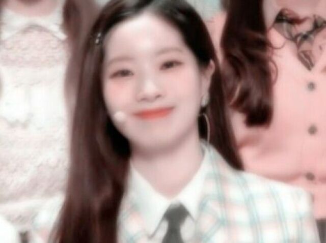 ⑅ ♥̩̥̩Dahyun=; ?