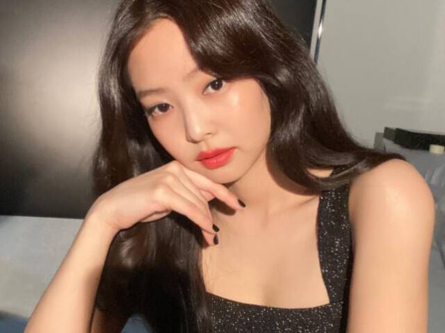 JENNIE / BLACKPINK