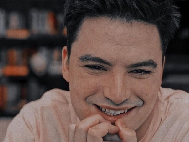 Você conhece bem o Felipe Neto?