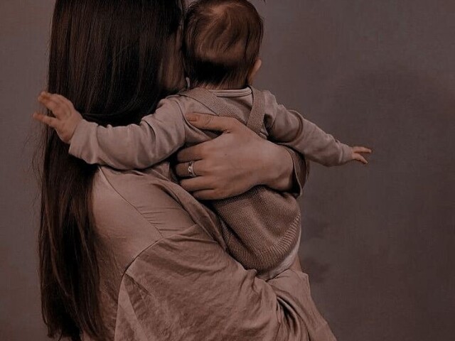 Mamãe chorona~ não leve a mal isso e fofo!