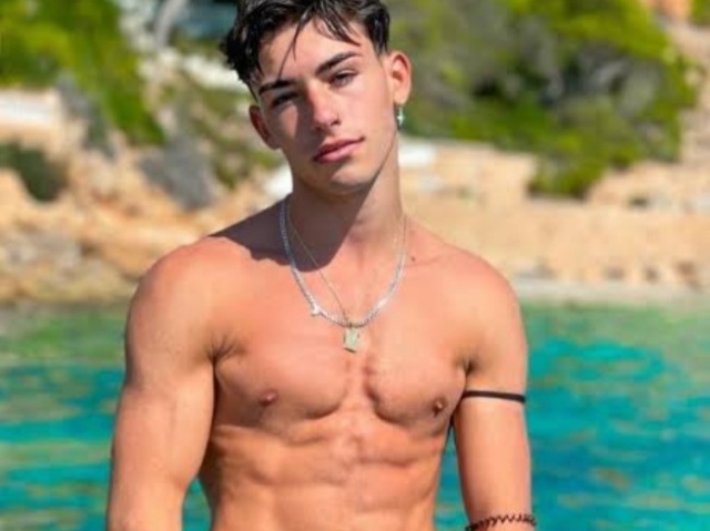 Alex Mandon!♡