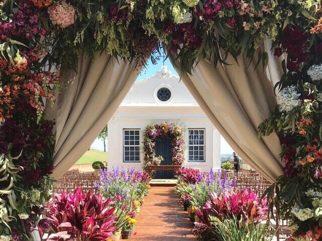 Monte seu casamento dos sonhos!