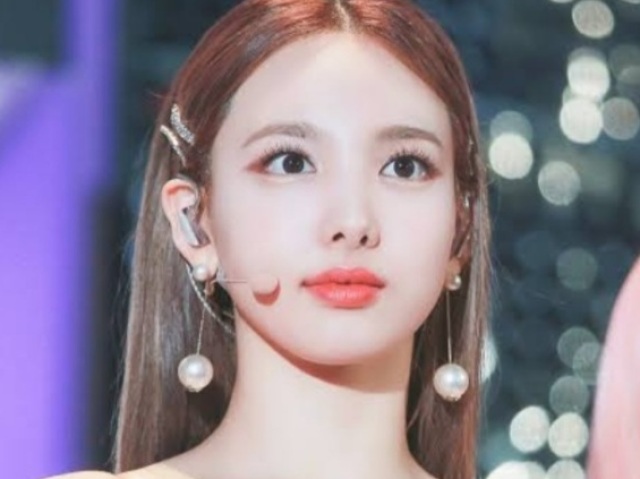 Nayeon(TWICE)